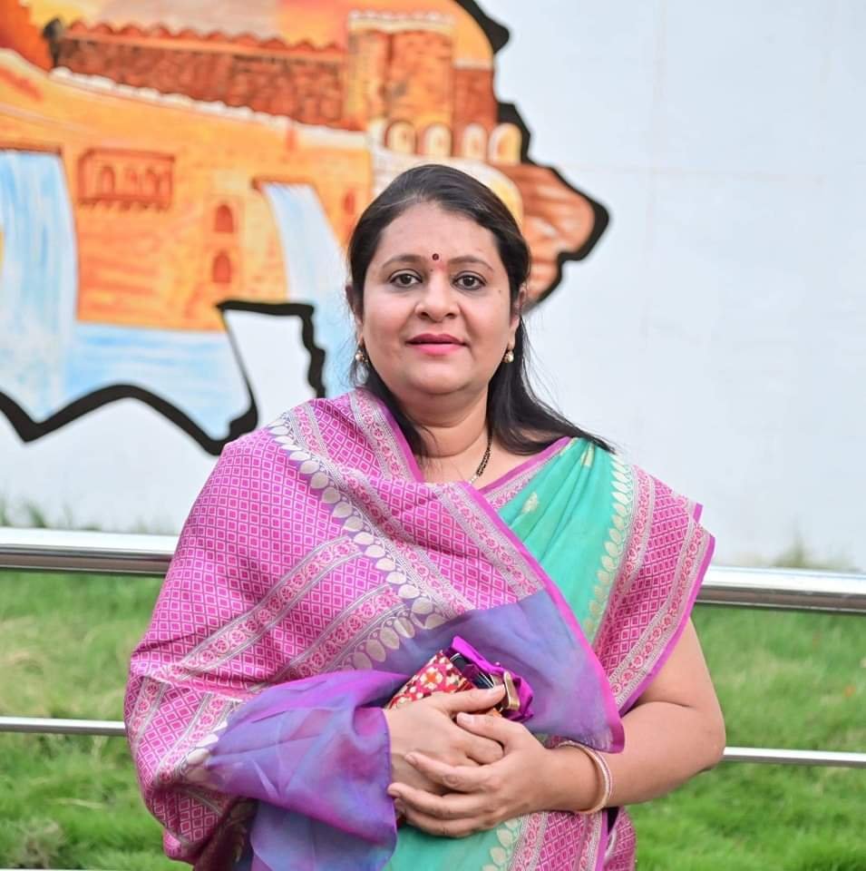 सोलापूर-तुळजापूर-धाराशिव रेल्वे मार्ग महायुतीमुळेच मार्गी लागला-अर्चनाताई पाटील