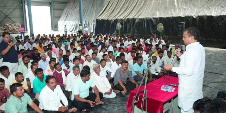 विकासपुरूष नरेंद्र मोदी यांच्यामागे उभे राहण्याची ही वेळ-आ.राणाजगजितसिंह पाटील