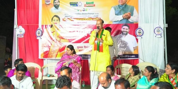 आपल्या हक्काचे पाणी आणायचं असेल तर महायुतीच्या अर्चनाताई यांना निवडून द्या-मा.आ. सुजितसिंह ठाकूर