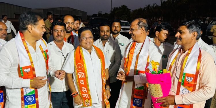 लोकसभेच्या अंतिम टप्प्यात डॉ.तानाजी सावंत यांचा मास्टरस्ट्रोक