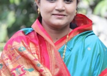 समाजकार्य व शासन योजनाच्या माध्यमातून ग्राम विकासाचा संकल्प केलेल नेतृत्व- डॉ.सरोजिनीताई राऊत