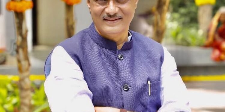 “पार्थ जेव्हा ठरवेल तेव्हा त्याचंही लग्न लावून देऊ” – उपमुख्यमंत्री अजित पवार यांचा मिश्किल टोला