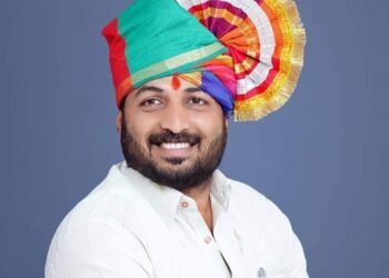 “वा रे नौटंकी!” शिवसेना(शिंदे गट) जिल्हाप्रमुख सुरज साळुंके यांचा उद्धव ठाकरे गटावर थेट हल्ला